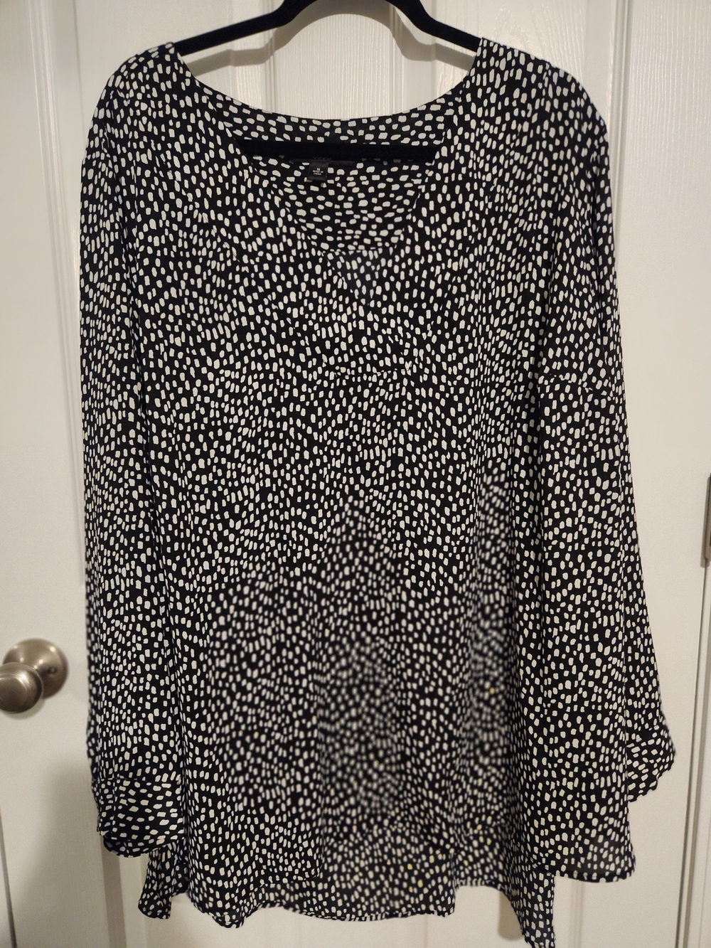 ellos Black and White Dot V-Neck Tunic